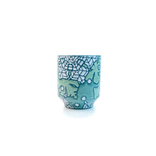 Load image into Gallery viewer, #57 Snowflakes Tea Bowl